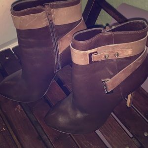 Guess real leather booties brown 5.5